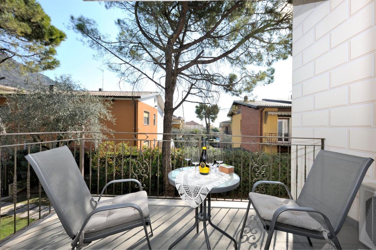 Appartamento Mimosa Centro Salo' Eksteriør billede